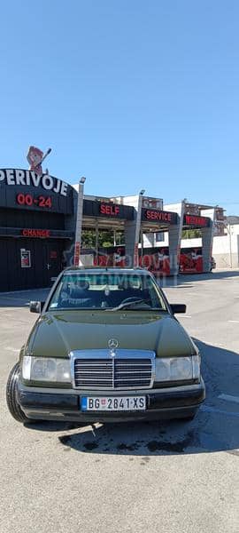 Mercedes Benz W124 2.0