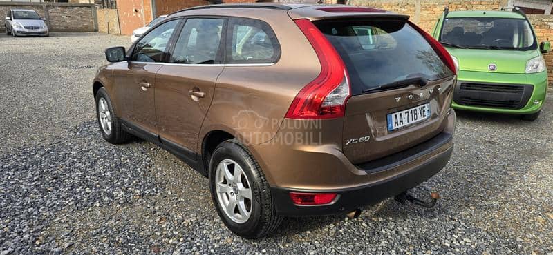 Volvo XC60 2.4d D3 AWD