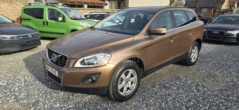 Volvo XC60 2.4d D3 AWD