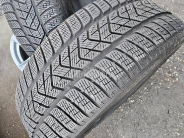 Pirelli 235/55 R19 Zimska