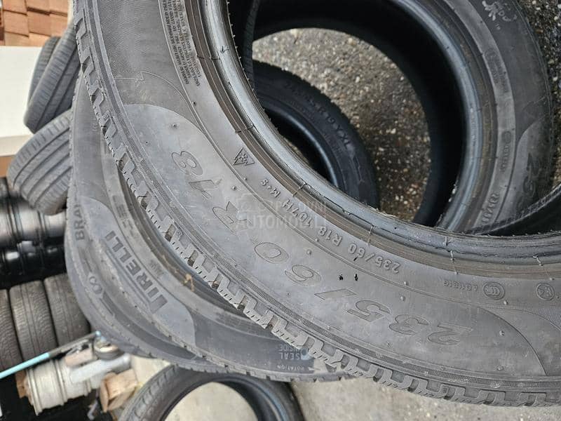 Pirelli 235/60 R18 Zimska