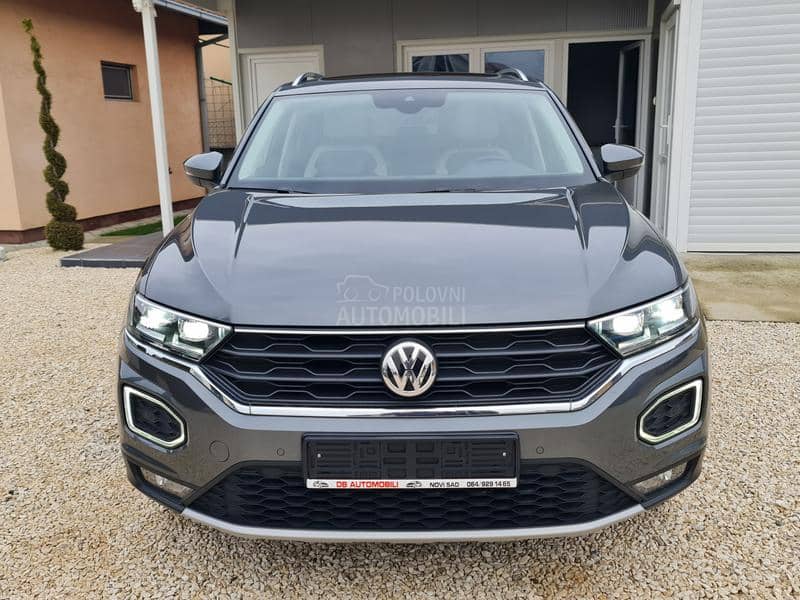 Volkswagen T-Roc VIRTUAL PANO.