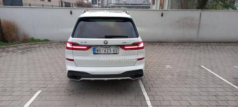 BMW X7 