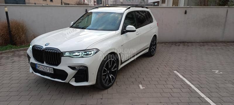 BMW X7 