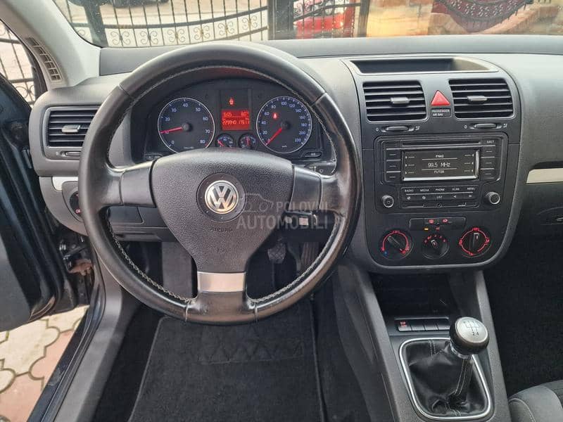 Volkswagen Golf 5 1.4 COMFORTLINE