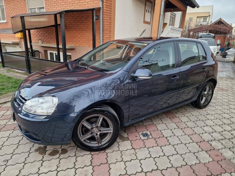 Volkswagen Golf 5 1.4 COMFORTLINE