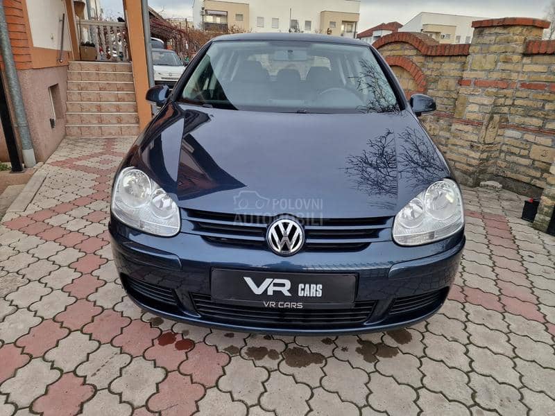 Volkswagen Golf 5 1.4 COMFORTLINE