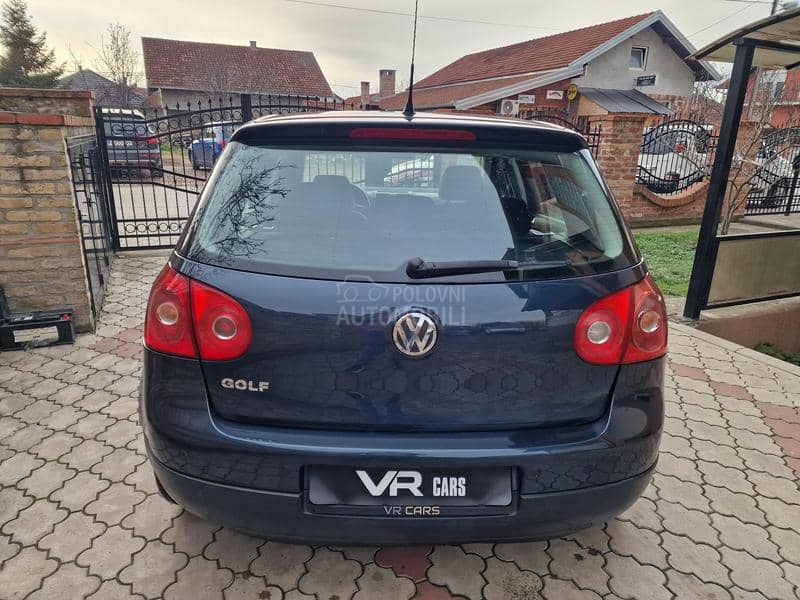 Volkswagen Golf 5 1.4 COMFORTLINE