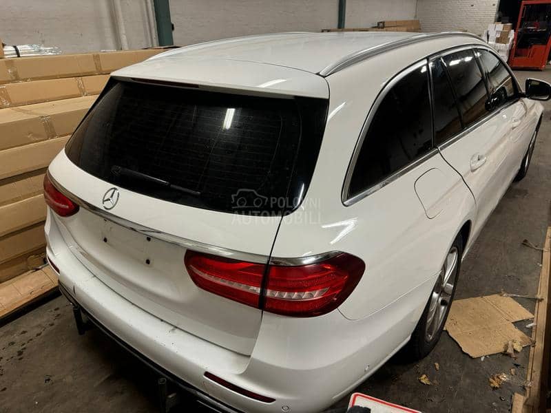 Mercedes Benz E 220 9G tronic 194