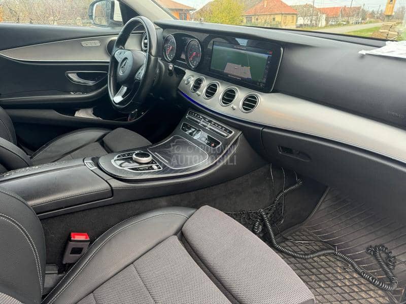 Mercedes Benz E 220 9G tronic 194