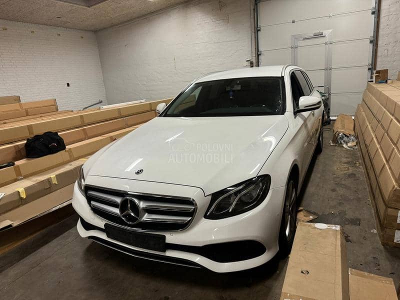 Mercedes Benz E 220 9G tronic 194