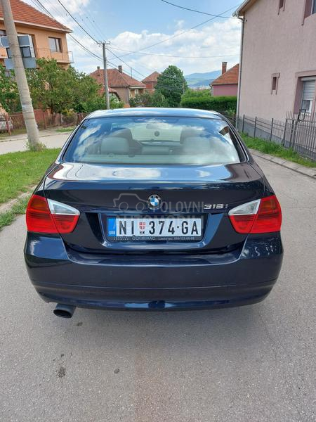 BMW 318 i