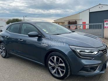 Renault Megane 2019. god. -  kompletan auto u delovima