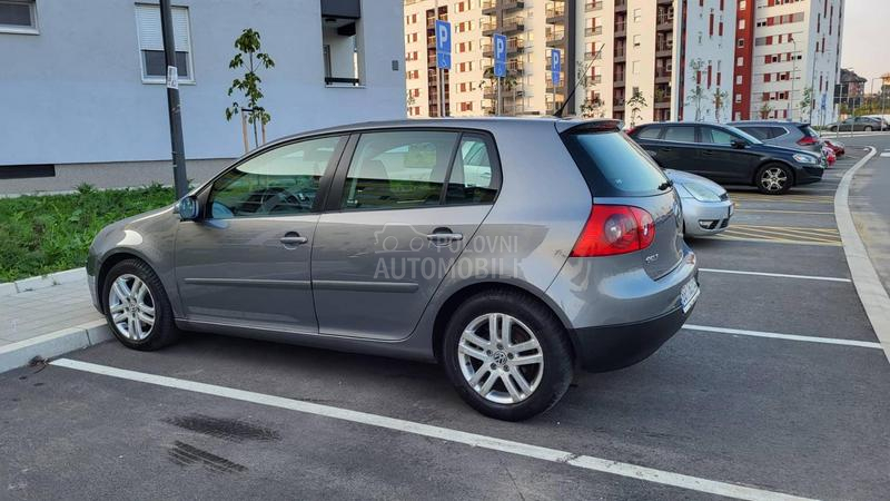 Volkswagen Golf 5 