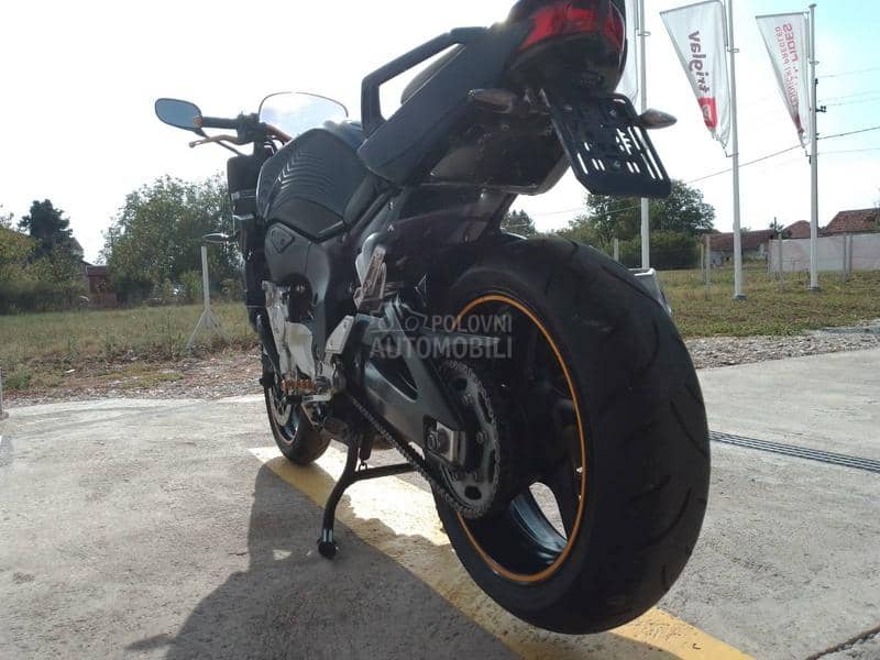 Yamaha Fz1 fazer