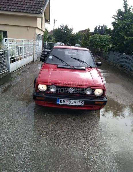 Volkswagen Golf 2 GTI