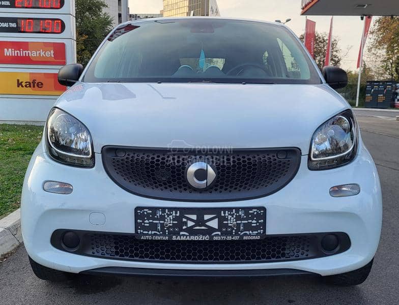 Smart ForFour 1.0b CH