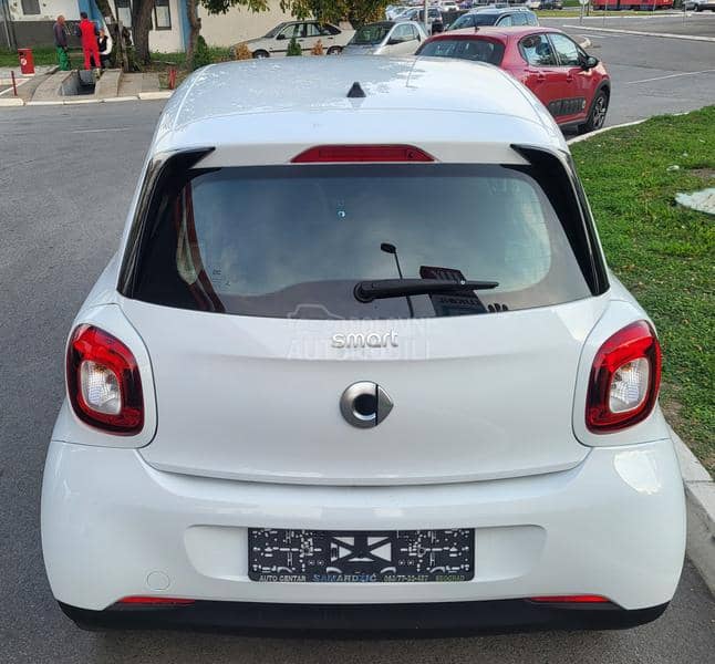 Smart ForFour 1.0b CH