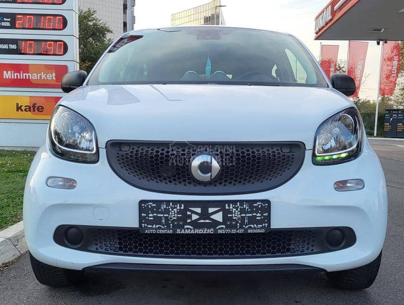 Smart ForFour 1.0b CH