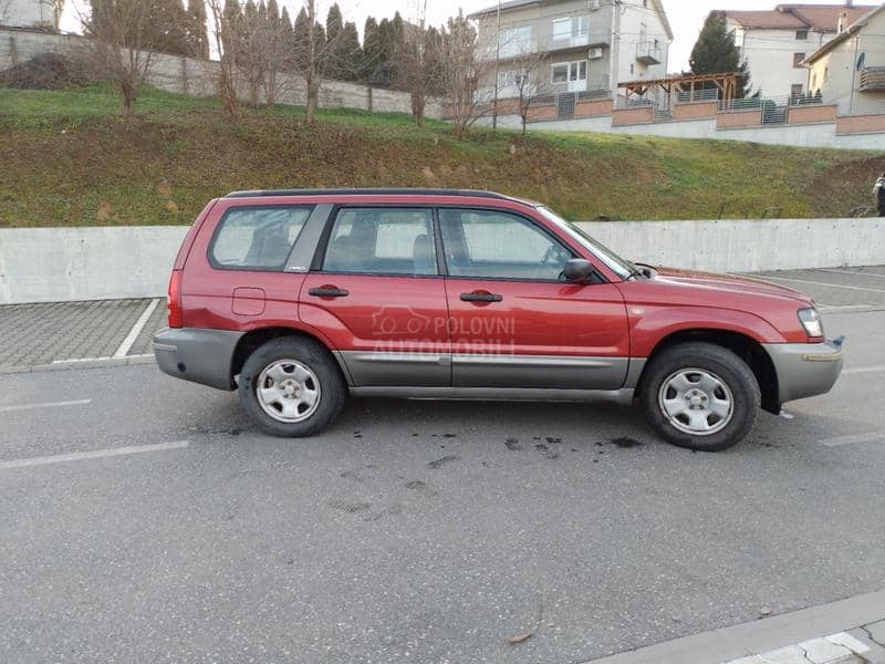 Subaru Forester 2.0X