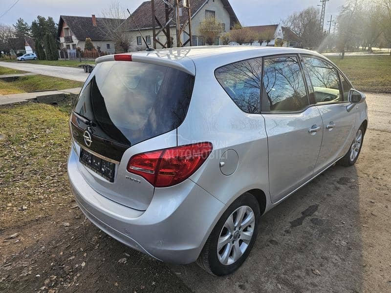 Opel Meriva 1,4 Turbo Cosmo