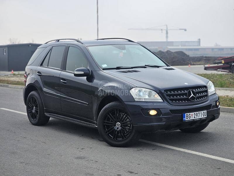 Mercedes Benz ML 320 