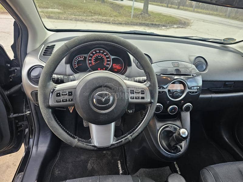 Mazda 2 1,5 MZR