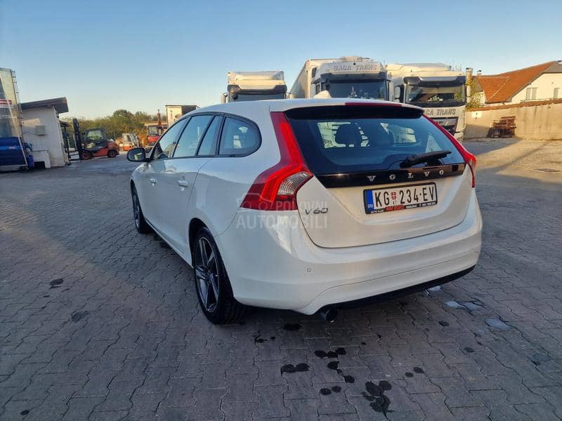 Volvo V60 