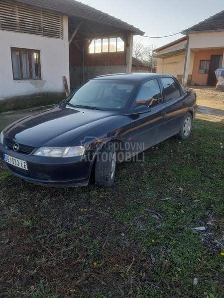 Opel Vectra B 1.8 16V