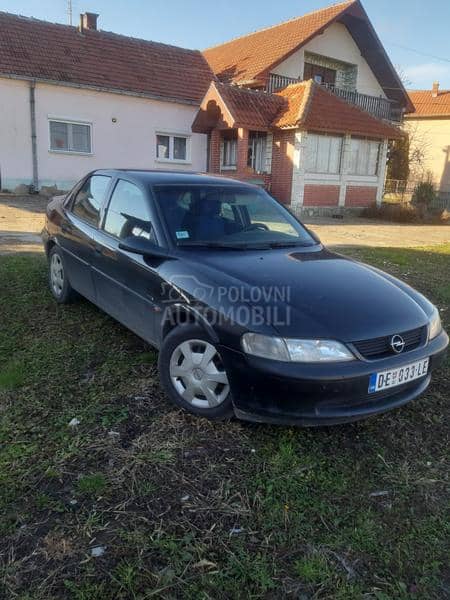 Opel Vectra B 1.8 16V