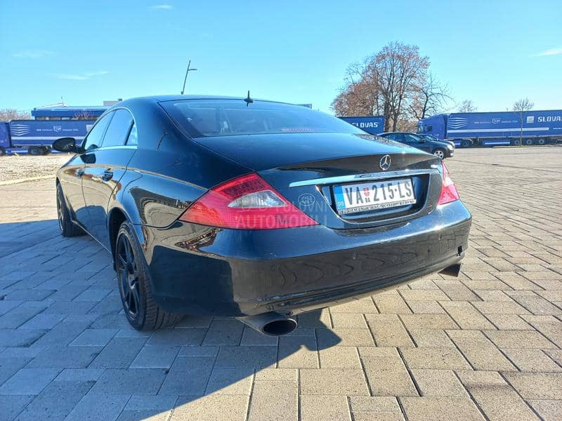 Mercedes Benz CLS 320 