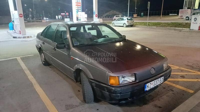 Volkswagen Passat B3 1.8