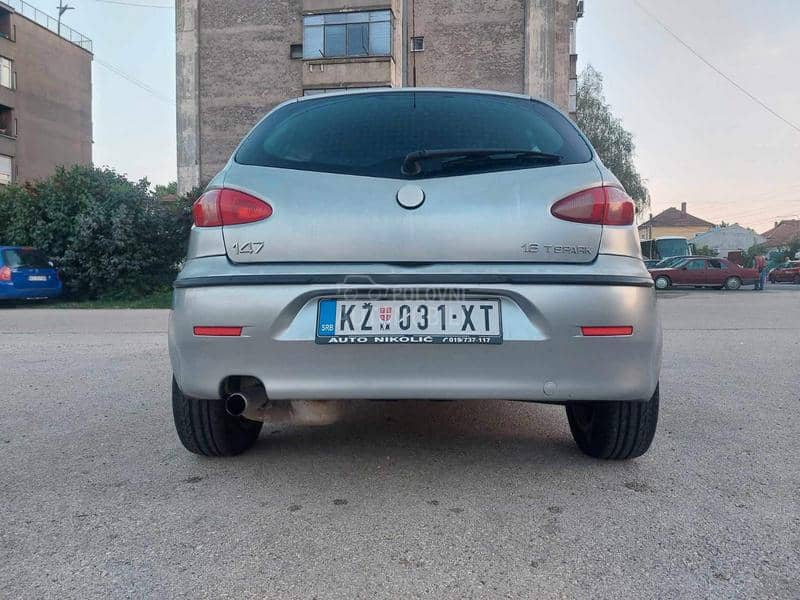 Alfa Romeo 147 1.6 16v