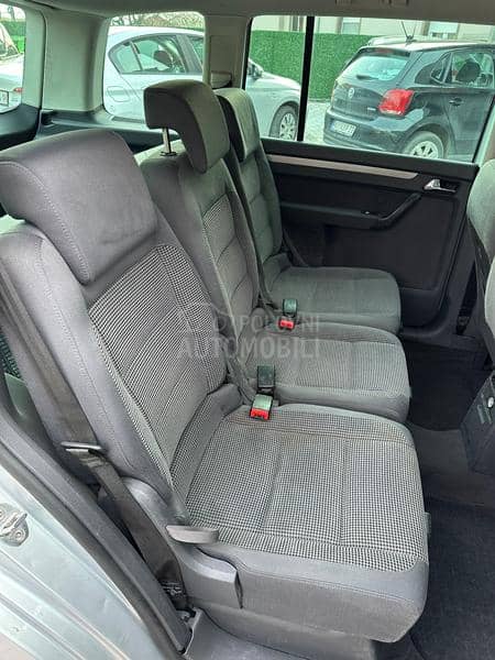 Volkswagen Touran 2.0 TDI