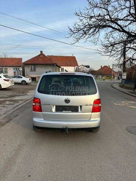 Volkswagen Touran 2.0 TDI