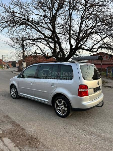 Volkswagen Touran 2.0 TDI