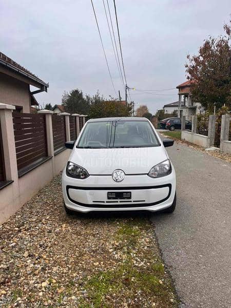 Volkswagen up! 