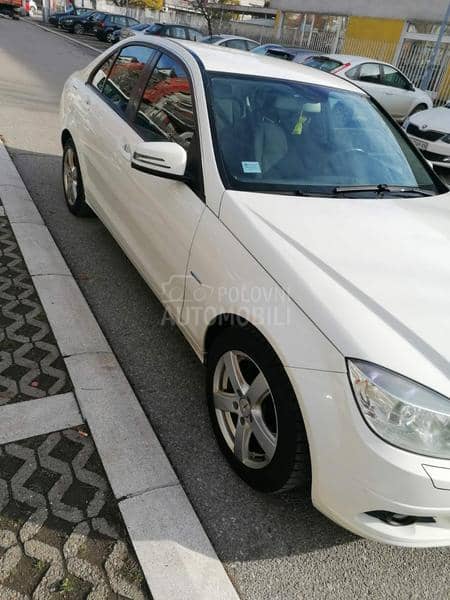 Mercedes Benz C 180 2.2 CDI