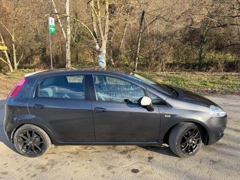 Fiat Punto Grande 1.4 8V