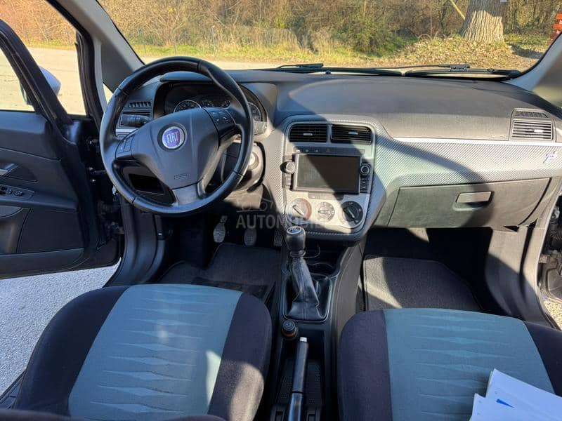 Fiat Punto Grande 1.4 8V