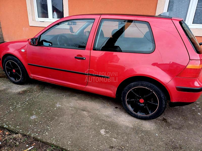 Volkswagen Golf 4 