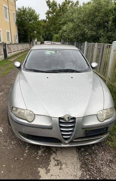 Alfa Romeo 147 1.9JTD S T R A N A C