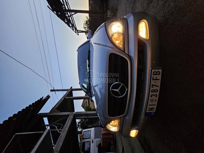 Mercedes Benz ML 270 W163