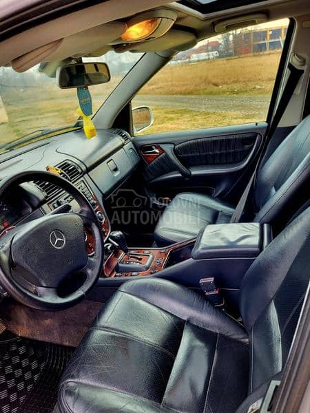 Mercedes Benz ML 270 W163