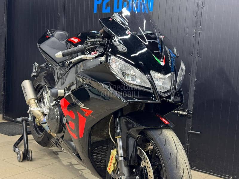 Aprilia rsv4 rsv 4