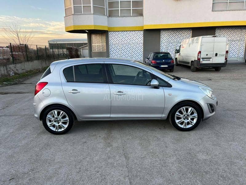 Opel Corsa D bi fuell