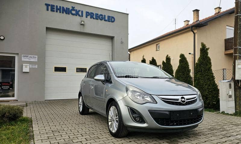 Opel Corsa D 1.2 Cosmo S/S