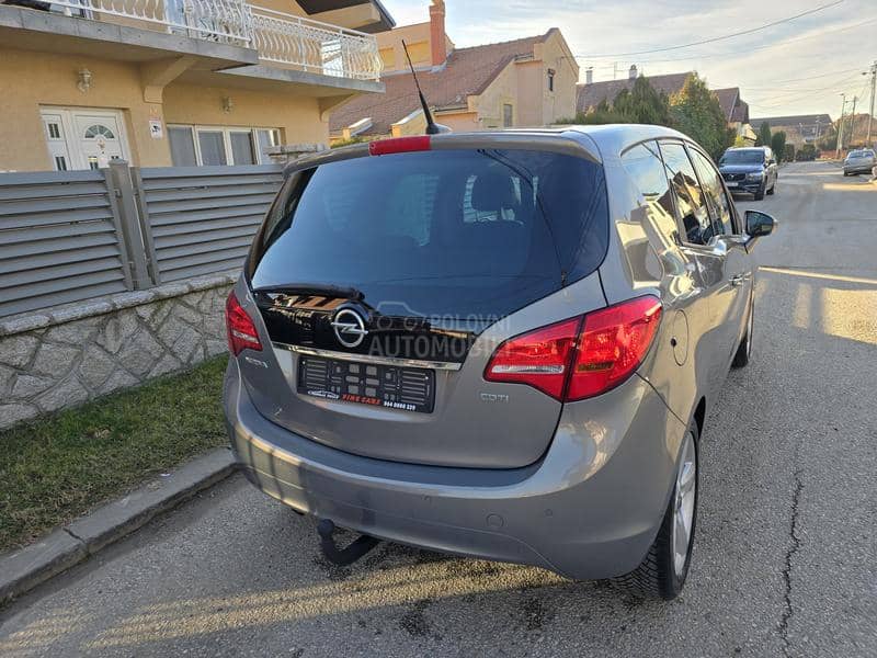 Opel Meriva 1.3 MJT COSMO