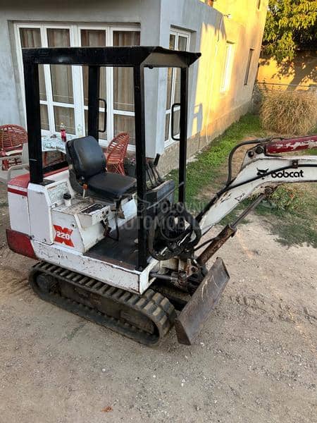 Bobcat 220