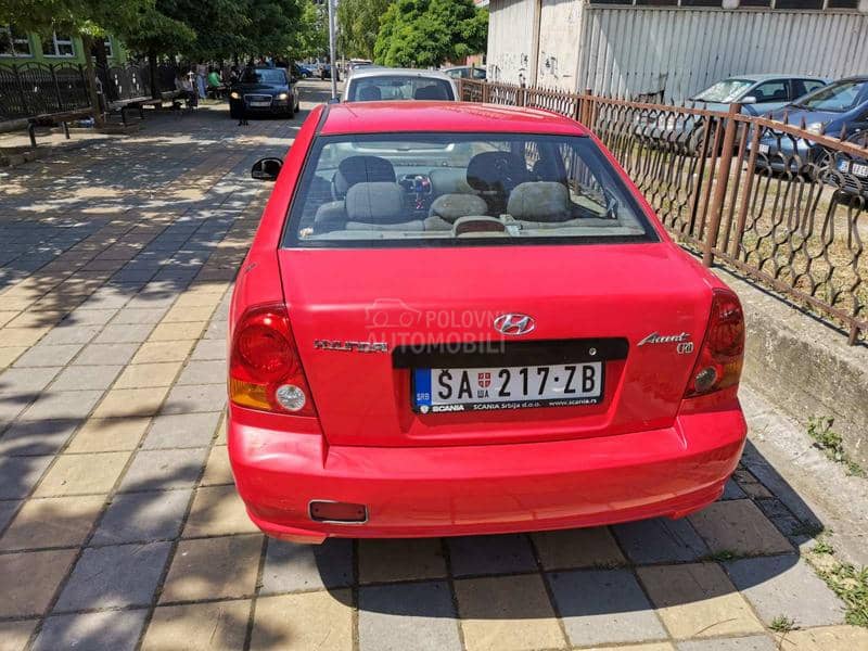 Hyundai Accent 1.3